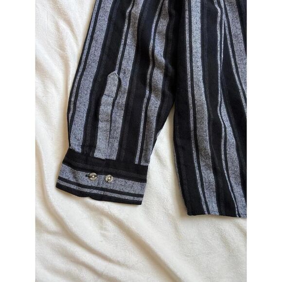Vintage Northwest Territory Button Down 2XL men’s woven grey black - Picture 6 of 6